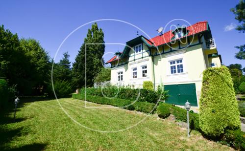 Bezauberndes Jahrhundertwendehaus in Grünruhelage! 