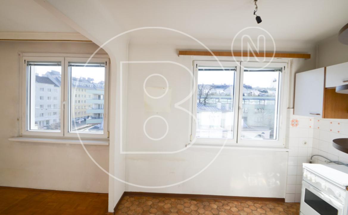 <p>Renovierungsbedürftige 3-Zimmer-Balkon-Wohnung!</p> - 22