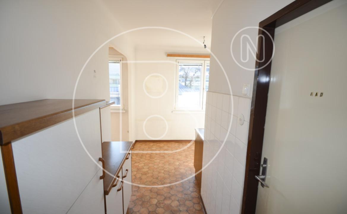 <p>Renovierungsbedürftige 3-Zimmer-Balkon-Wohnung!</p> - 23