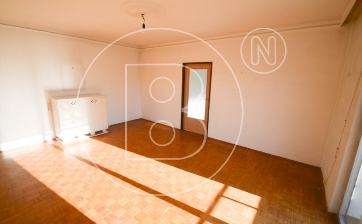 <p>Renovierungsbedürftige 3-Zimmer-Balkon-Wohnung!</p> - 13