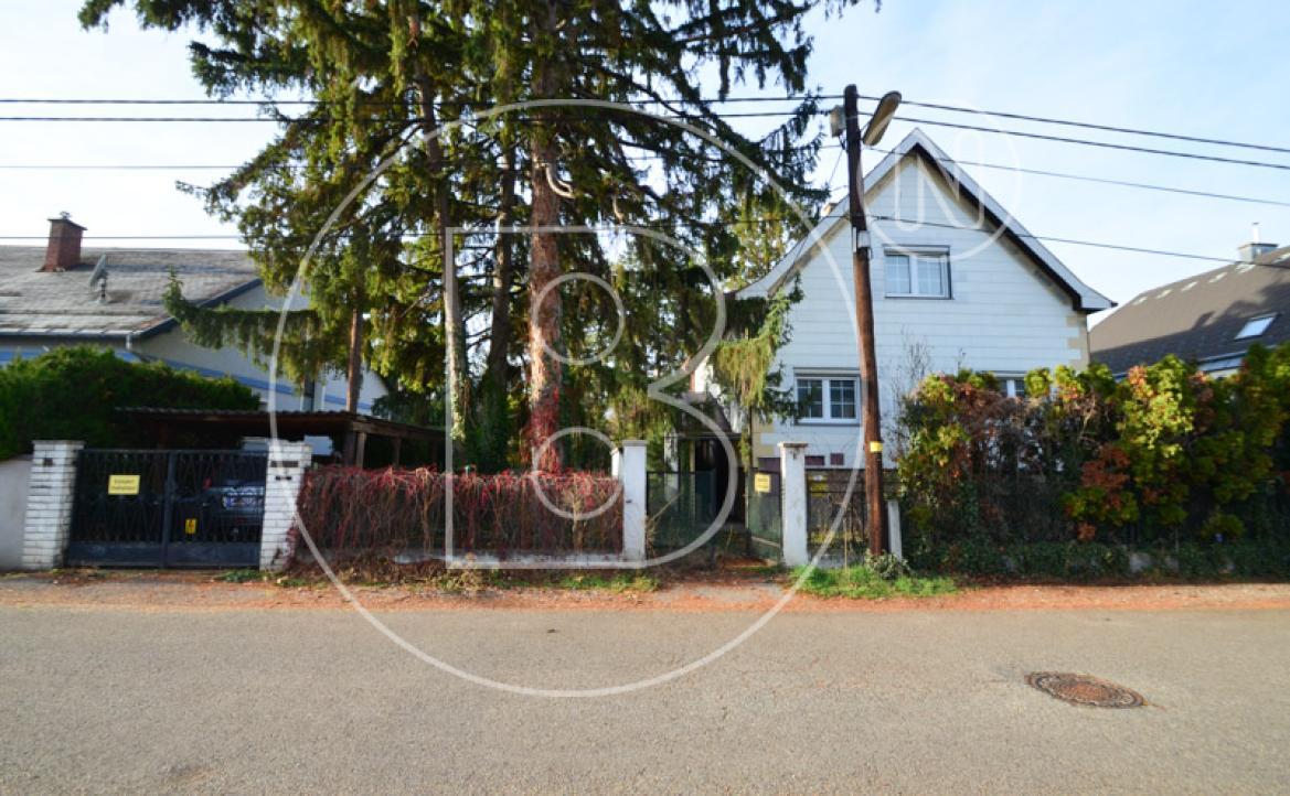 <p>Baugrundstück mit Altbestandsgebäude in ruhiger Wohnlage!</p> - 3