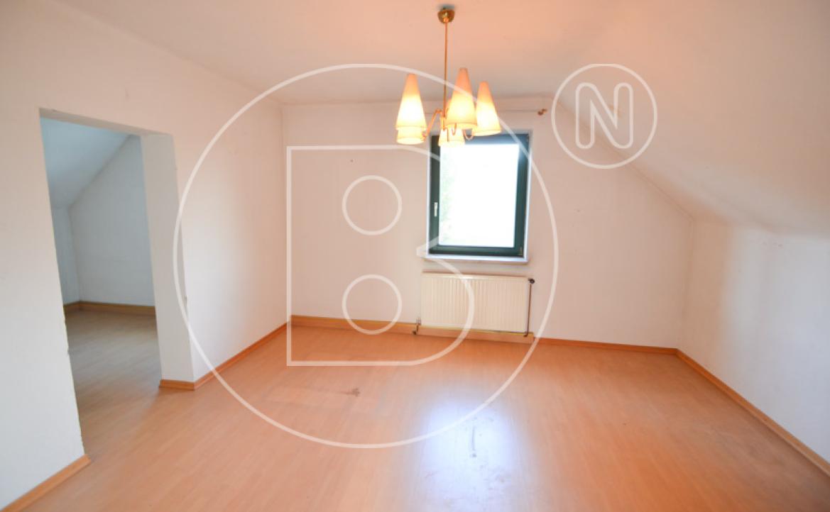 <p>Sanierungsbedürftiges Einfamilienhaus beim Riederberg!</p> - 23