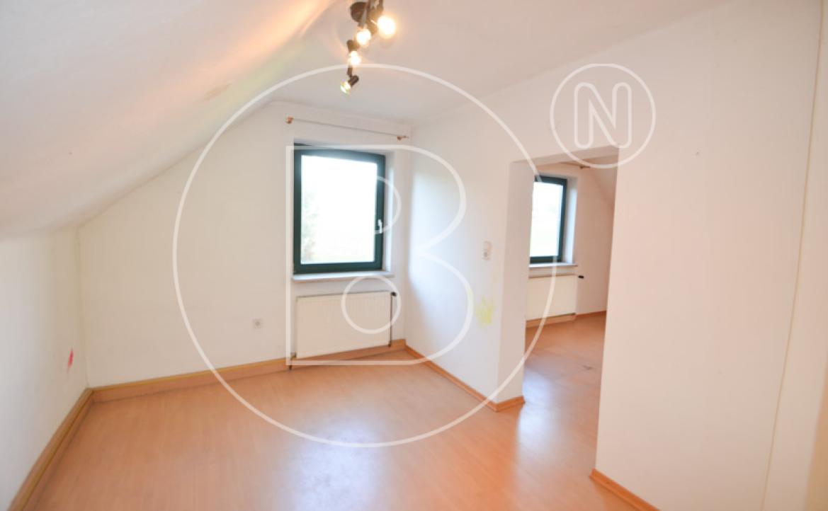 <p>Sanierungsbedürftiges Einfamilienhaus beim Riederberg!</p> - 22