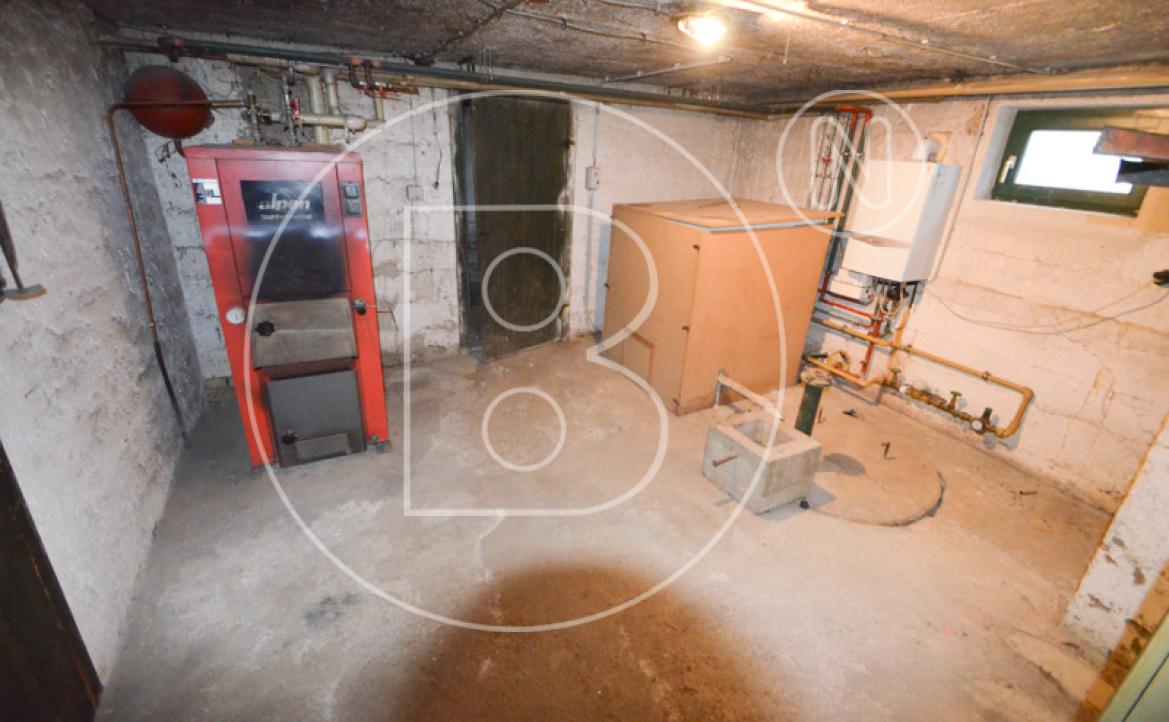 <p>Sanierungsbedürftiges Einfamilienhaus beim Riederberg!</p> - 30