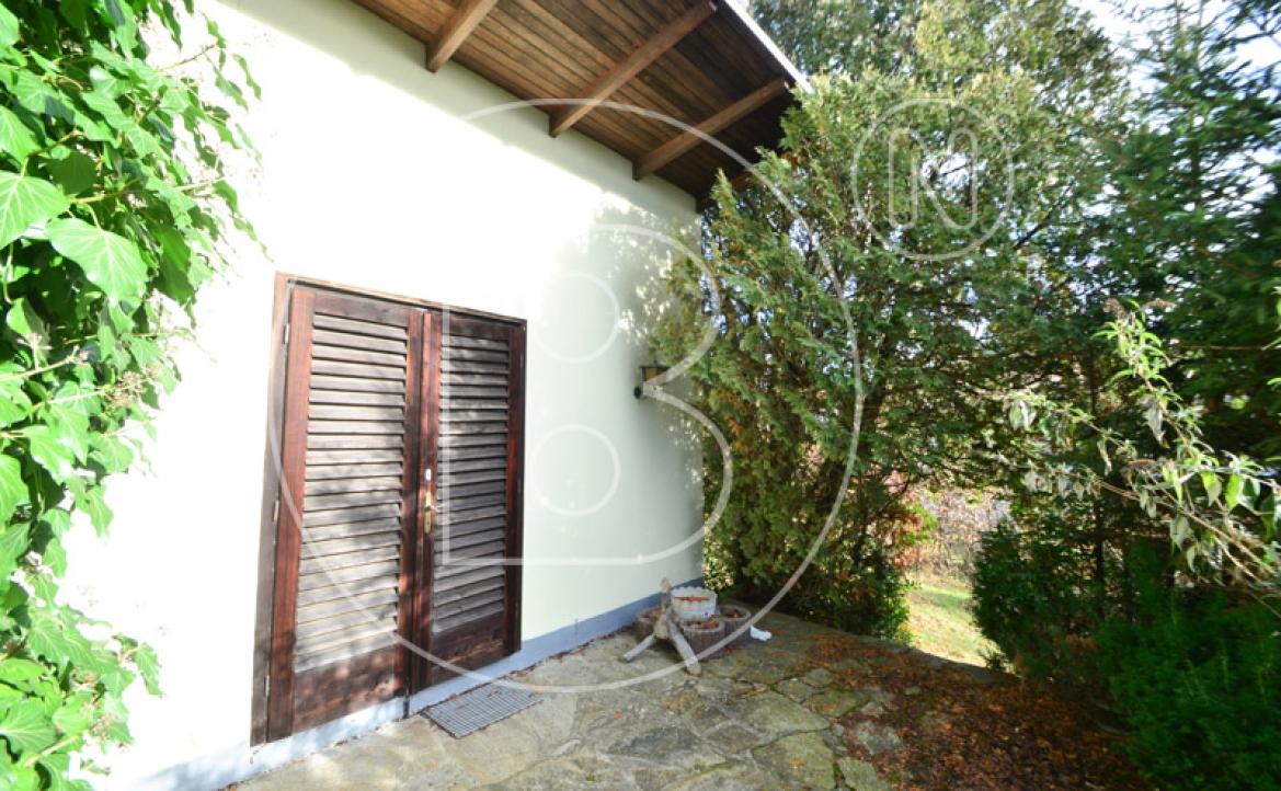 <p>Charmantes, renovierungsbedürftiges Einfamilienhaus in schöner Umgebung!</p> - 31