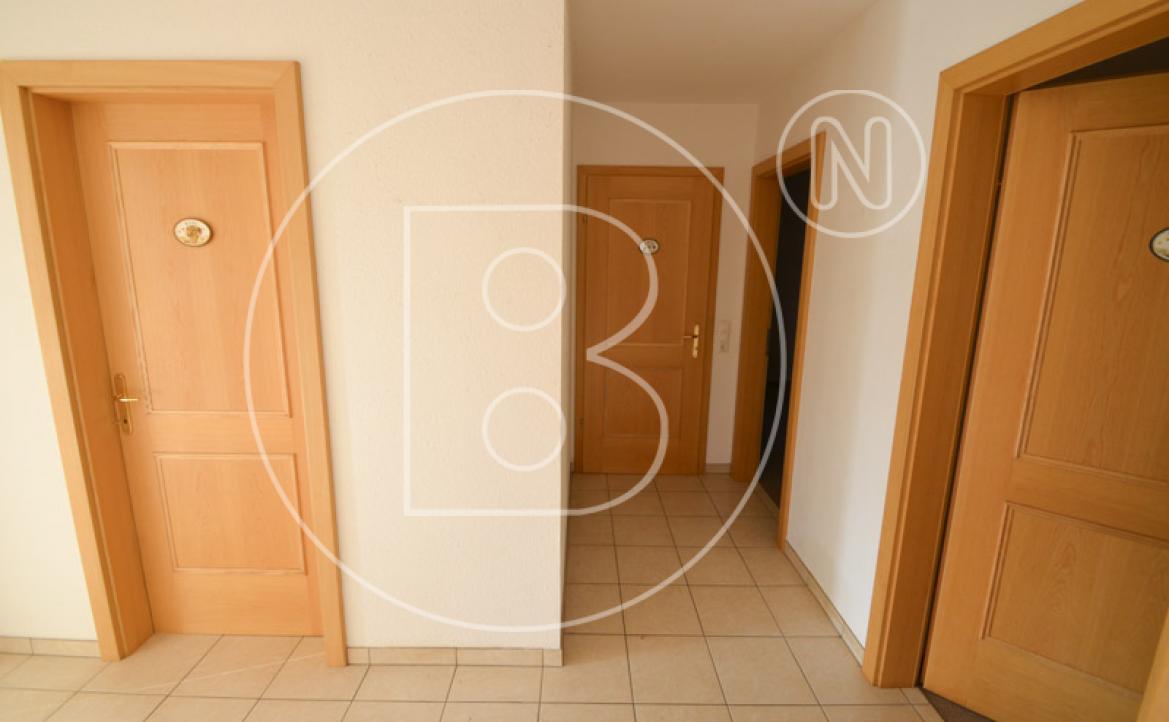 <p>Charmantes, renovierungsbedürftiges Einfamilienhaus in schöner Umgebung!</p> - 19