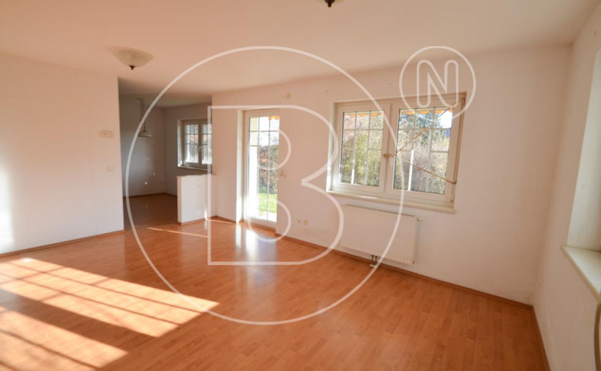 <p>Charmantes, renovierungsbedürftiges Einfamilienhaus in schöner Umgebung!</p> - 14