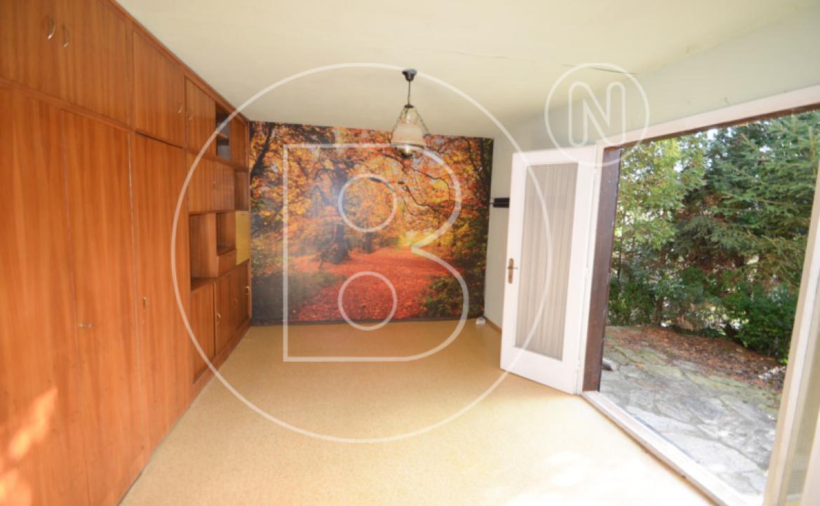 <p>Charmantes, renovierungsbedürftiges Einfamilienhaus in schöner Umgebung!</p> - 36