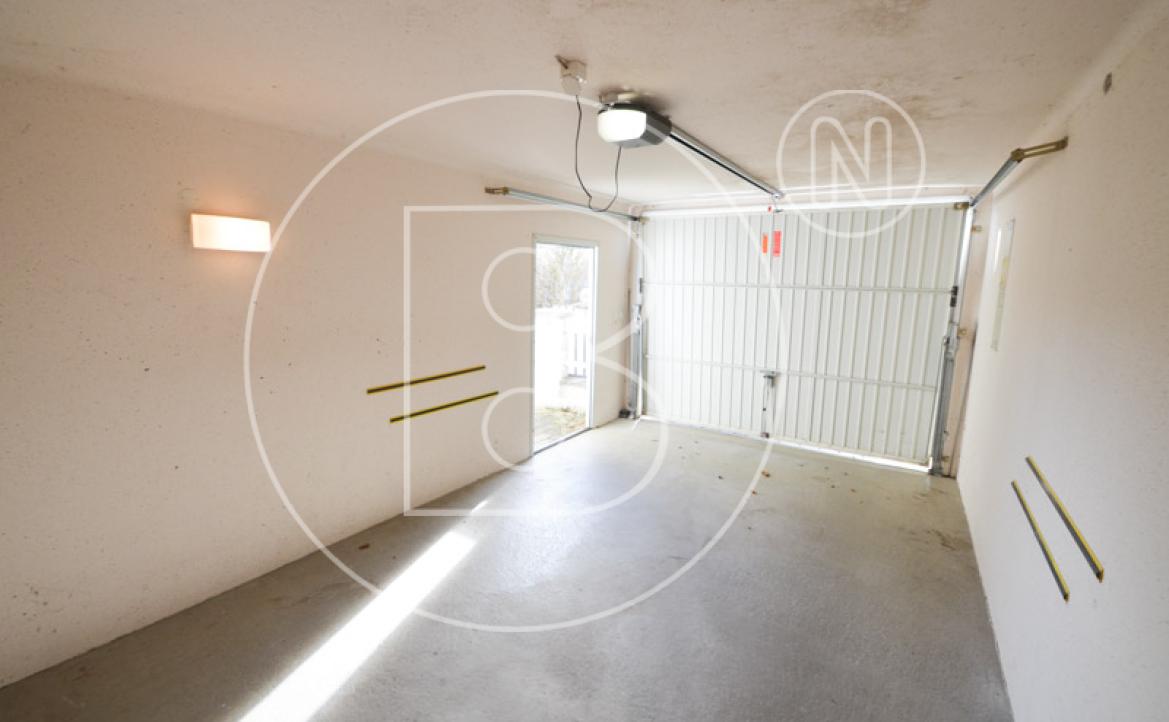 <p>Charmantes, renovierungsbedürftiges Einfamilienhaus in schöner Umgebung!</p> - 29