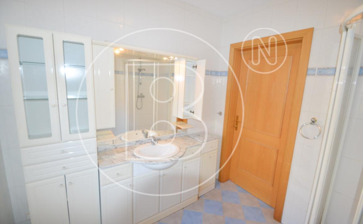 <p>Charmantes, renovierungsbedürftiges Einfamilienhaus in schöner Umgebung!</p> - 24