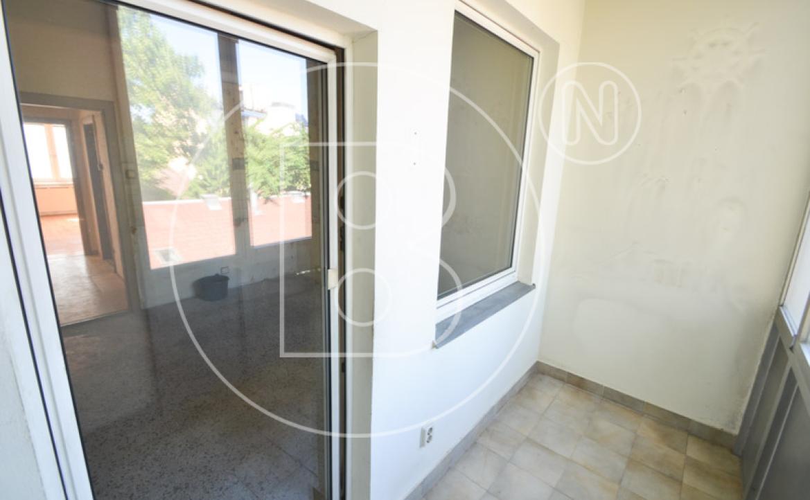 <p>Renovierungsbedürftige 2-Zimmer-Wohnung!</p> - 14
