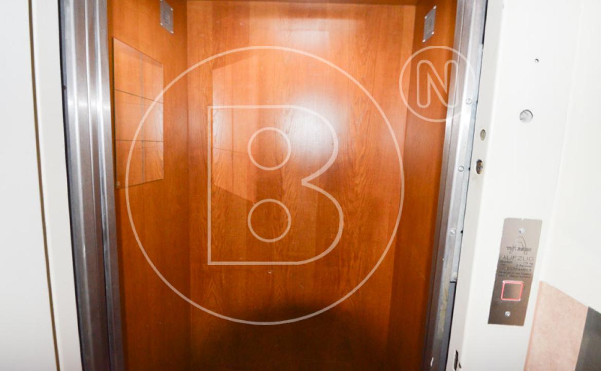 <p>Renovierungsbedürftige 2-Zimmer-Wohnung!</p> - 19