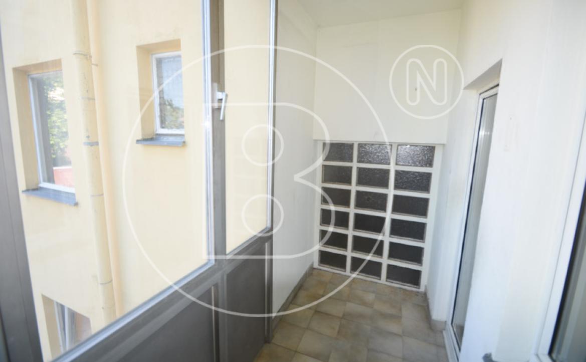 <p>Renovierungsbedürftige 2-Zimmer-Wohnung!</p> - 11