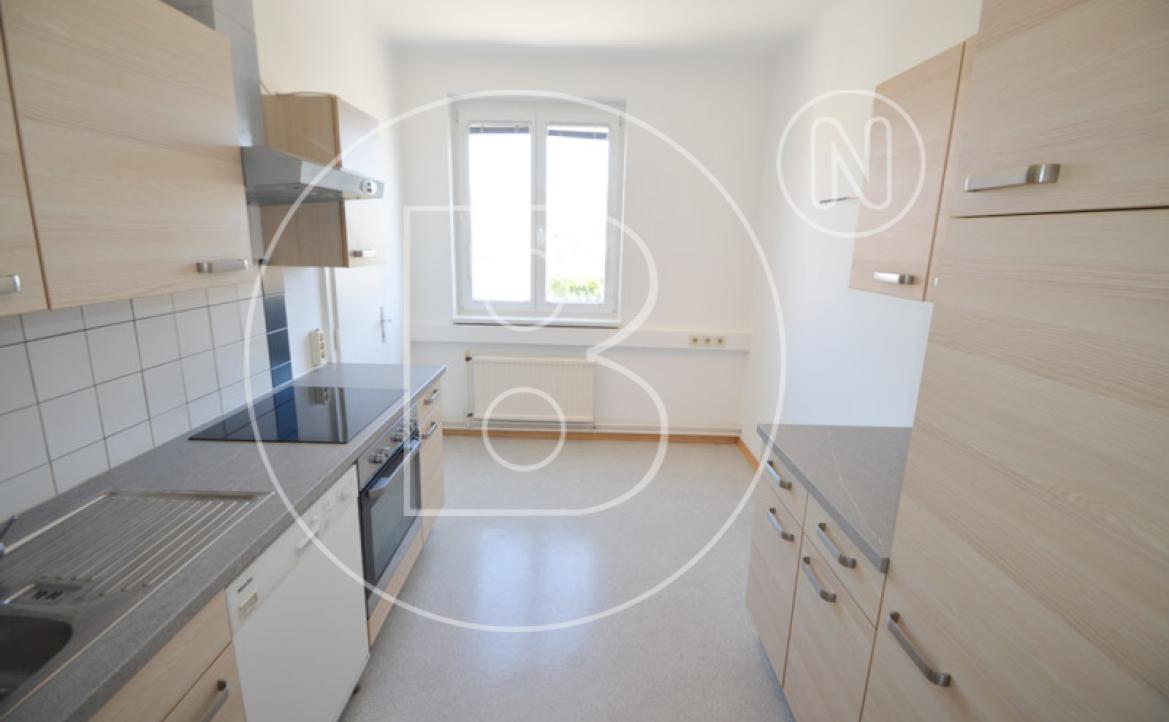 <p>Gepflegtes Wohn- und Geschäftshaus in zentraler Lage mit viel Potential!</p> - 24