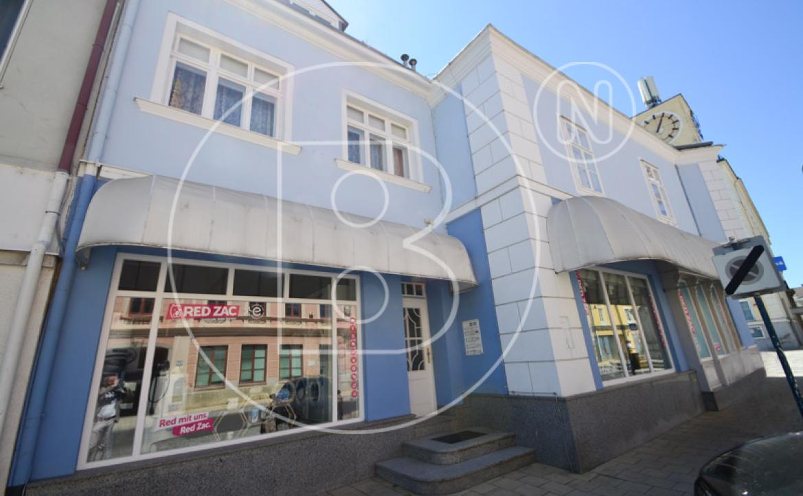 <p>Drei Gewerbeobjekte - Ein Fest für Investoren! </p> - 30
