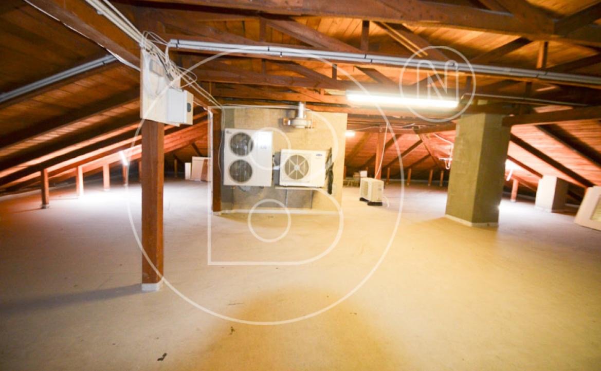 <p>Anlagejuwel mit 7 % Rendite - vermietetes "Ärztehaus" in zentraler Lage von Zistersdorf!</p> - 35