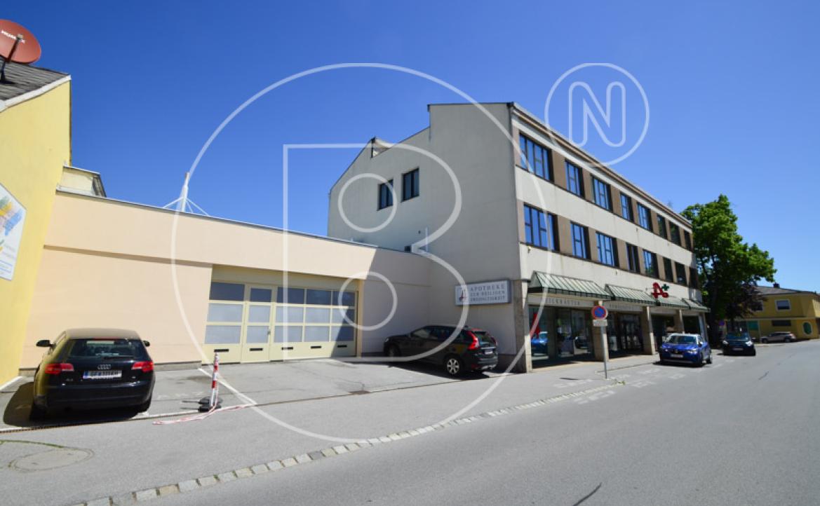 <p>Anlagejuwel mit 7 % Rendite - vermietetes "Ärztehaus" in zentraler Lage von Zistersdorf!</p> - 3