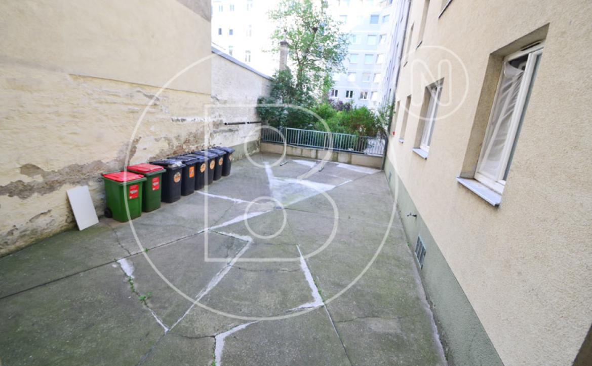 <p>Renovierungsbedürftige 3-Zimmer-Erdgeschossswohnung in guter Lage!</p> - 7