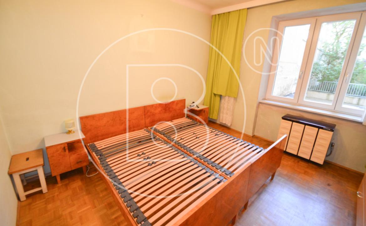 <p>Renovierungsbedürftige 3-Zimmer-Erdgeschossswohnung in guter Lage!</p> - 14
