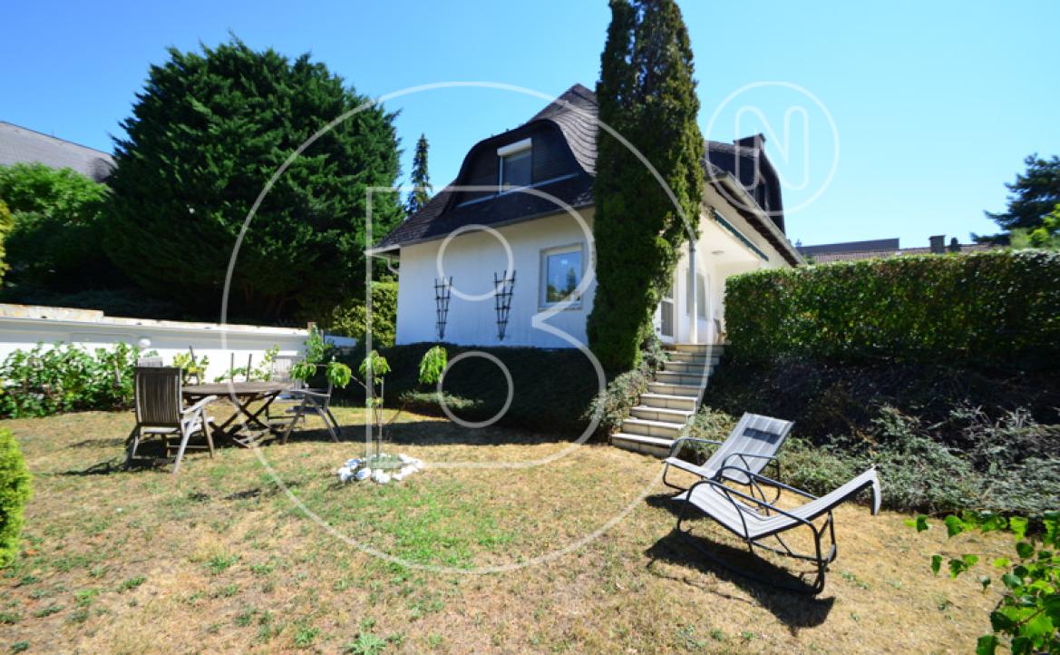 <p>Gepflegtes Einfamilienhaus in Grünruhelage am Ölberg!</p> - 11