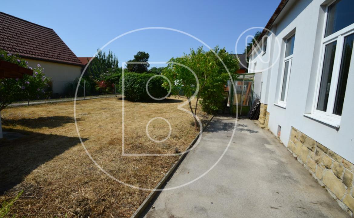 <p>Modernes Einfamilienhaus mit großzügiger Lagerhalle/Werkstatt in zentraler Lage!</p> - 7