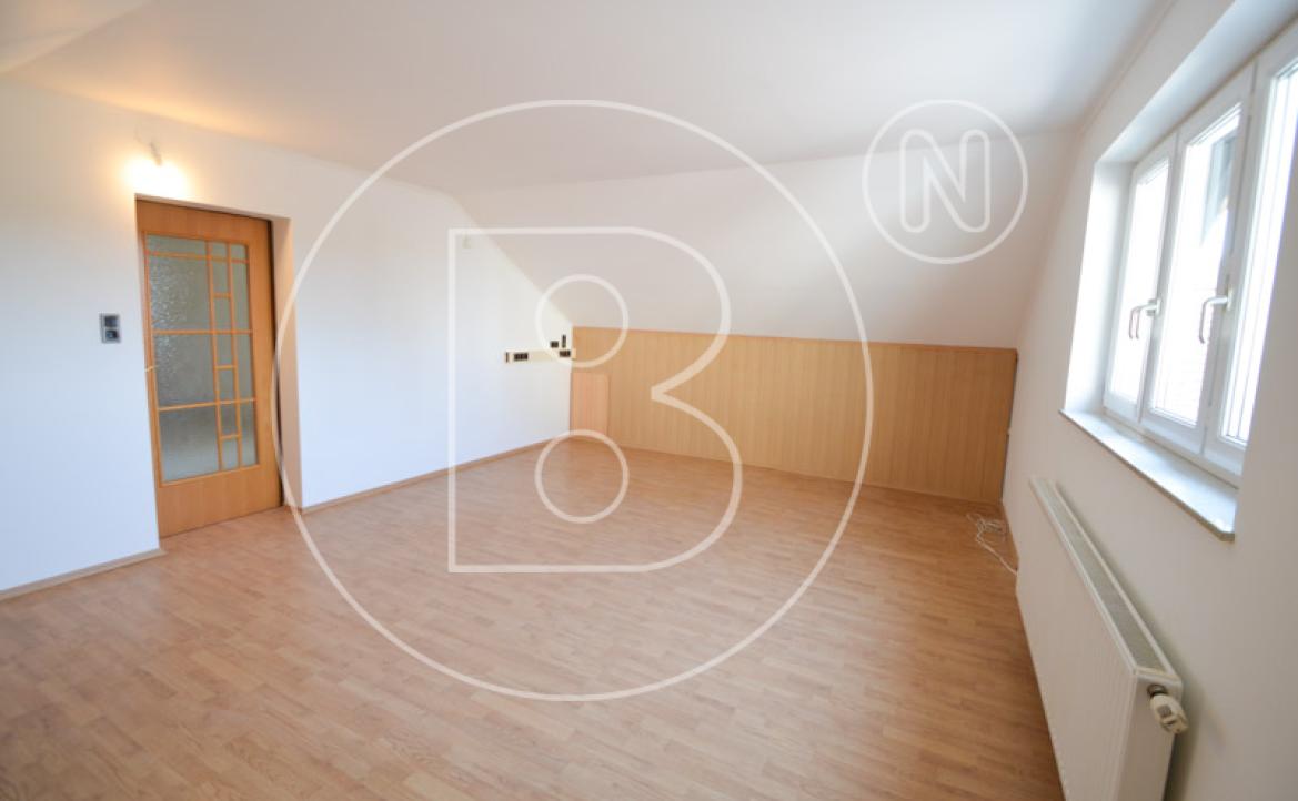 <p>Modernes Einfamilienhaus mit großzügiger Lagerhalle/Werkstatt in zentraler Lage!</p> - 27