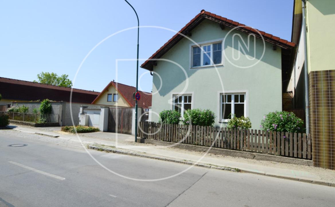 <p>Modernes Einfamilienhaus mit großzügiger Lagerhalle/Werkstatt in zentraler Lage!</p> - 42