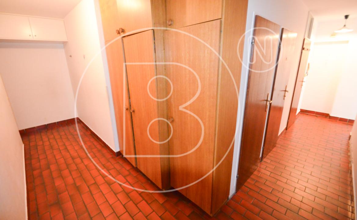 <p>3-Zimmer-Loggia-Wohnung mit Garagenplatz in zentraler Grünruhelage!</p> - 22