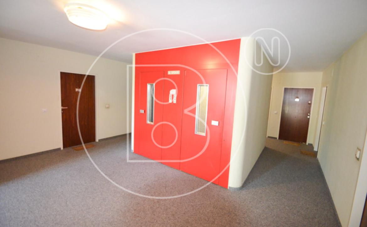 <p>3-Zimmer-Loggia-Wohnung mit Garagenplatz in zentraler Grünruhelage!</p> - 23