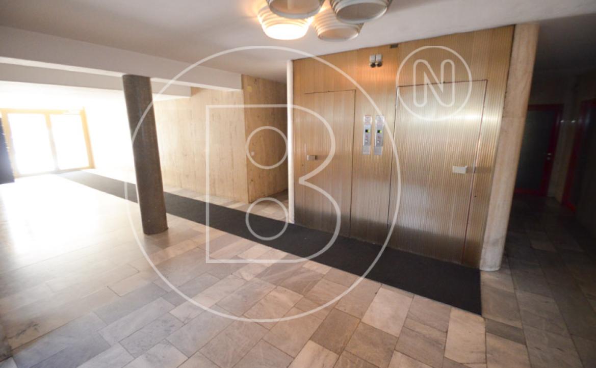 <p>3-Zimmer-Loggia-Wohnung mit Garagenplatz in zentraler Grünruhelage!</p> - 6