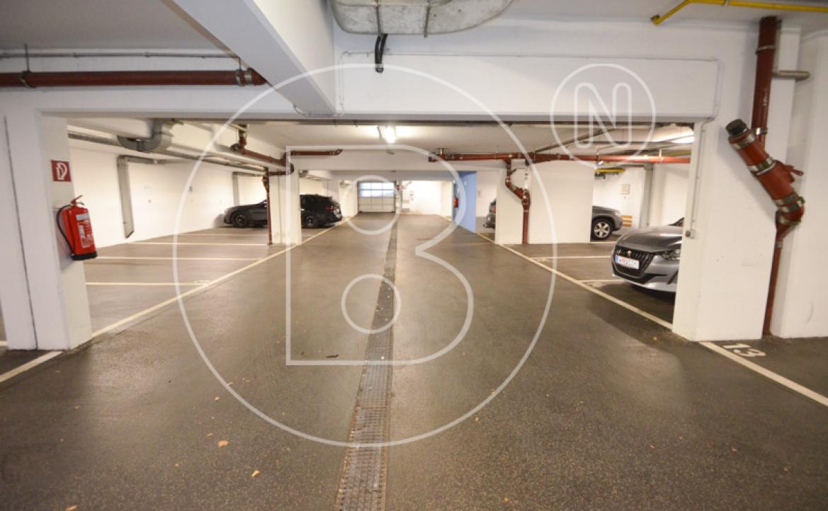 <p>140 m² Büro/Ordination inklusive 3 Garagenplätze in Döblinger Bestlage!</p> - 33