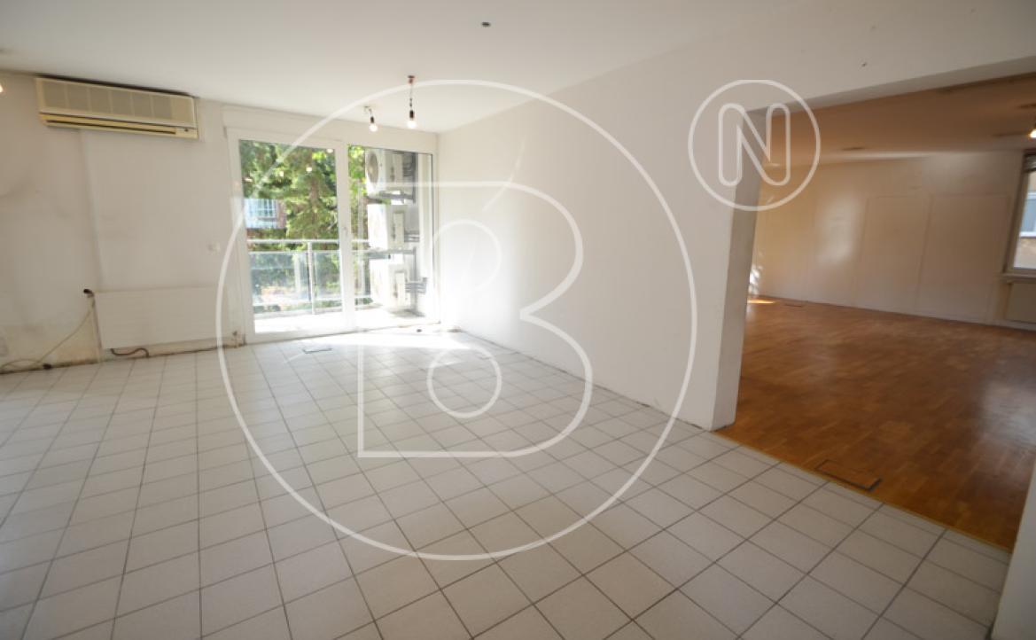 <p>140 m² Büro/Ordination inklusive 3 Garagenplätze in Döblinger Bestlage!</p> - 15