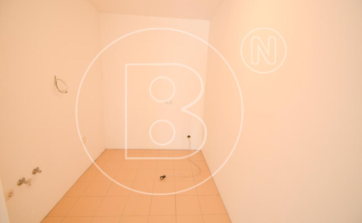 <p>2-Zimmer-Balkon-Wohnung mit Garage in zentraler Döblinger Lage!</p> - 10