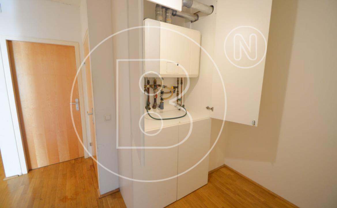 <p>2-Zimmer-Balkon-Wohnung mit Garage in zentraler Döblinger Lage!</p> - 17