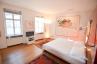 "Two in One" - Splendid period building at an excellent location in Vienna's inner city!<br /> - 27