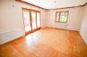 <p>Charmantes Einfamilienhaus mit großem Garten in Grünruhelage! </p> - 10