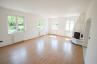 <p>Modernes Einfamilienhaus mit großzügiger Lagerhalle/Werkstatt in zentraler Lage!</p> - 19
