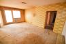 Renovierungsbedürftige 3-Zimmer-Loggia-Wohnung in zentraler Ruhelage! - 8